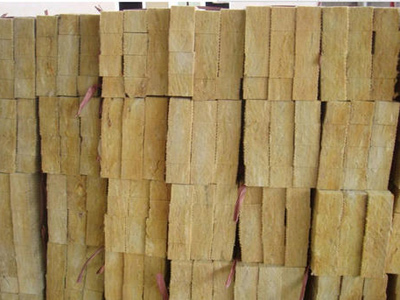 岩棉板生产厂家的岩棉板有什么优势？